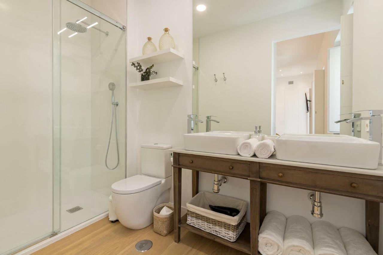 Ohliving Santa Cruz Apartment Sevilla Bagian luar foto